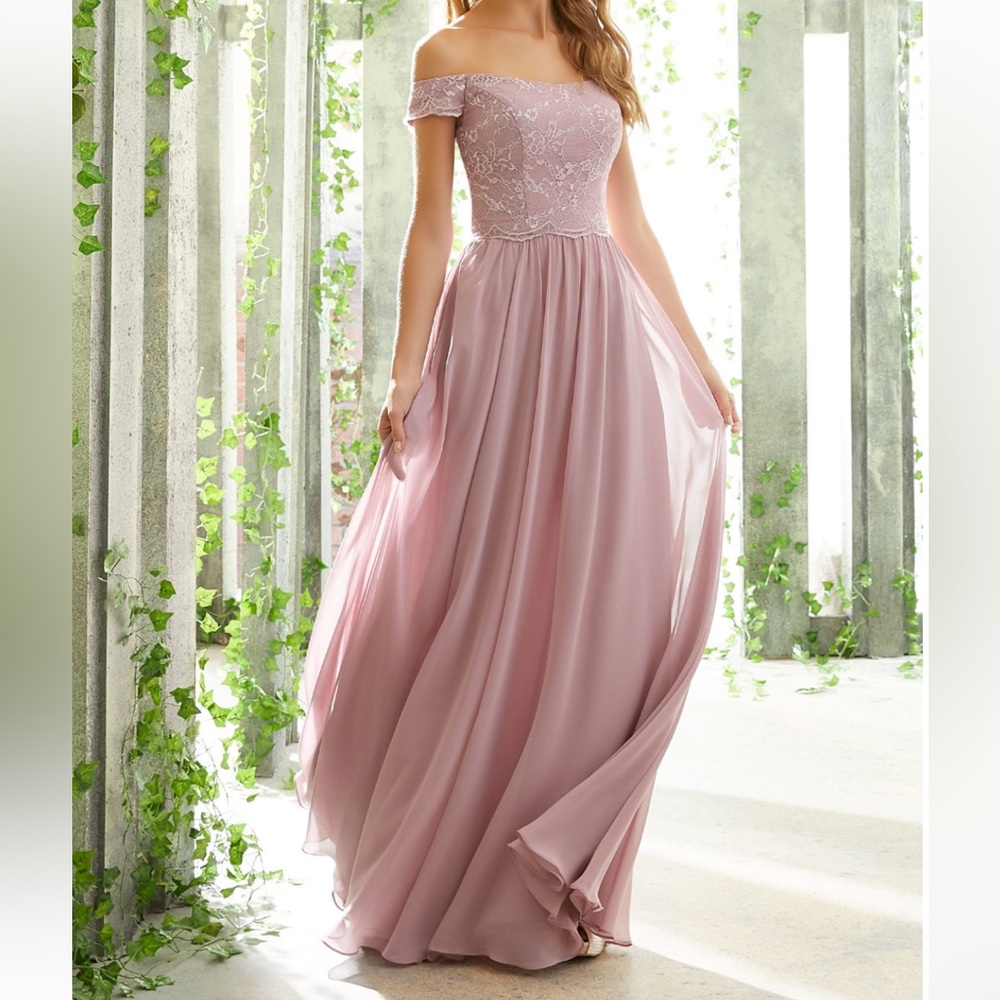 Beautiful Off-the-Shoulder Mauve Maxi Dress